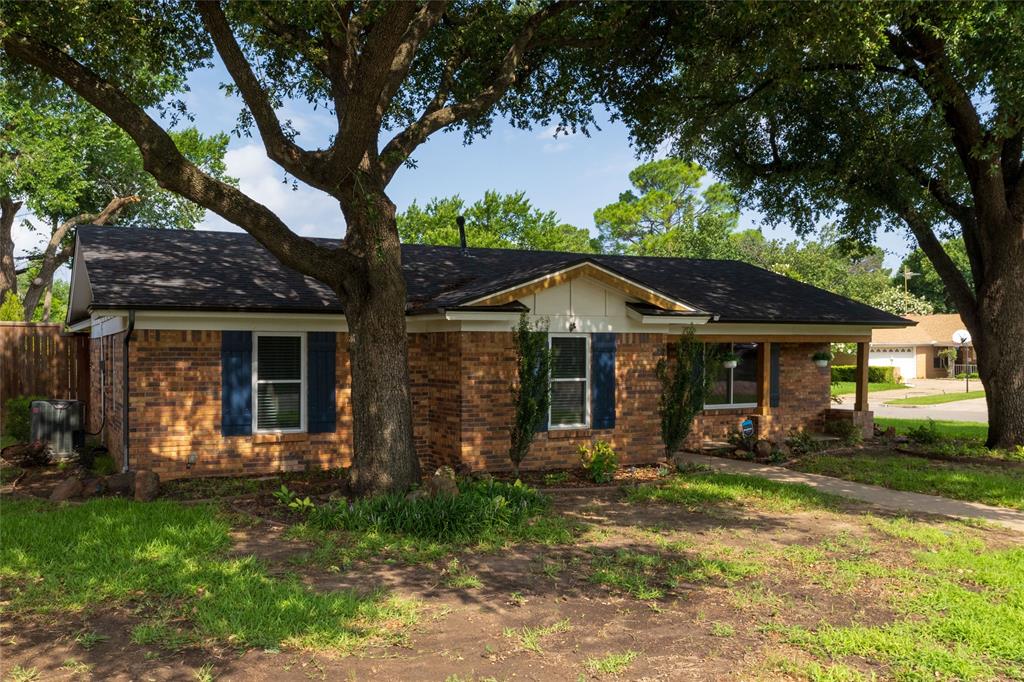 702 Commerce Street Euless, TX 76040 - Photo 3 of 36