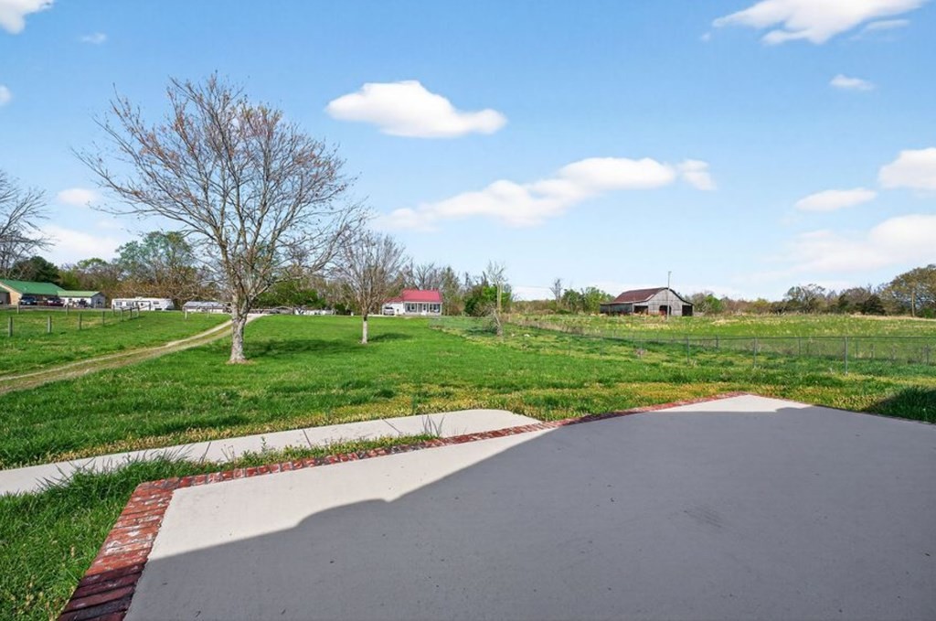 2310 Blue Springs Road Sparta, TN 38583 - Photo 7 of 15