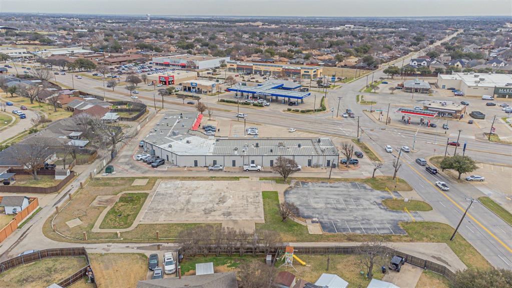 1019 Tripp Road Mesquite, TX 75150 - Photo 17 of 20 an aerial view of residential houses with outdoor space