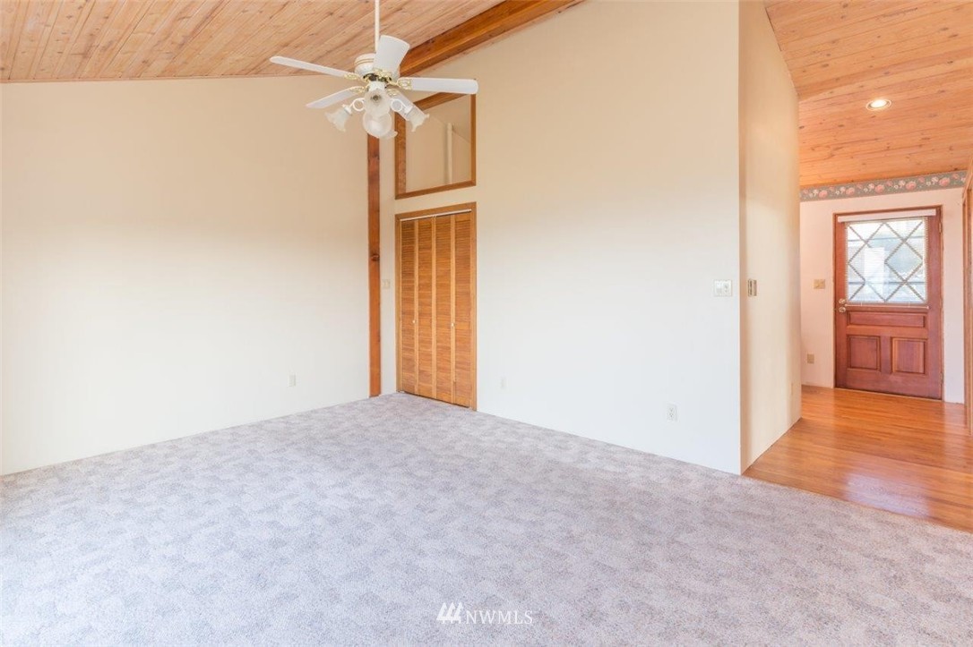21 South Rhododendron Drive Port Townsend, WA 98368 - Photo 12 of 24 Gallery Image 12