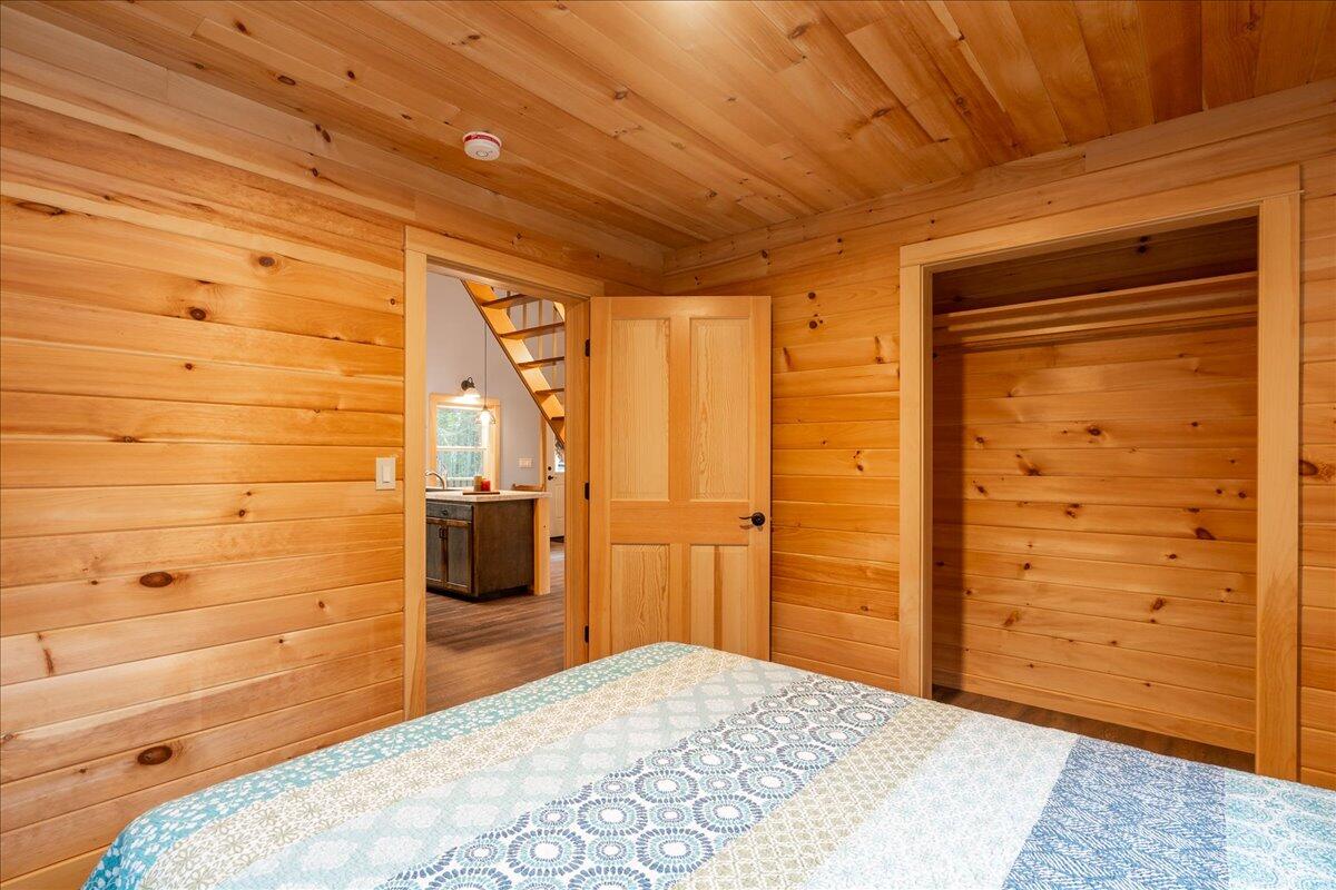 391 Cape Newagen Road Southport, ME 04576 - Photo 20 of 34 Bedroom 4