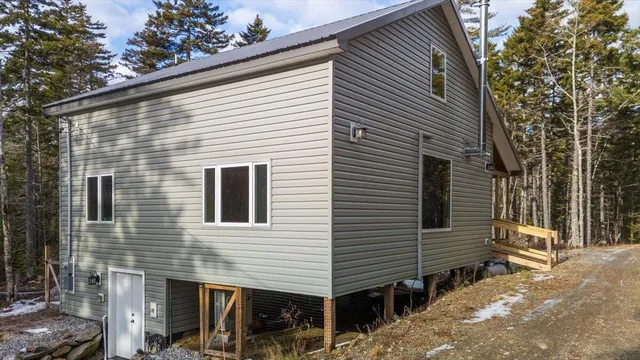 $419,000 | 391 Cape Newagen Road, Southport, ME 04576