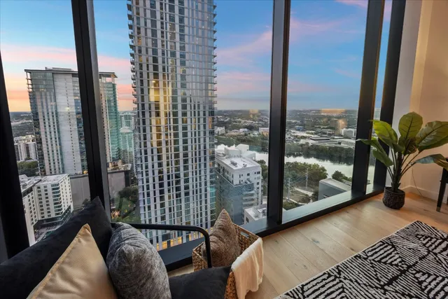 $6,395 | 610 Davis Street, Unit 3102, Austin, TX 78701