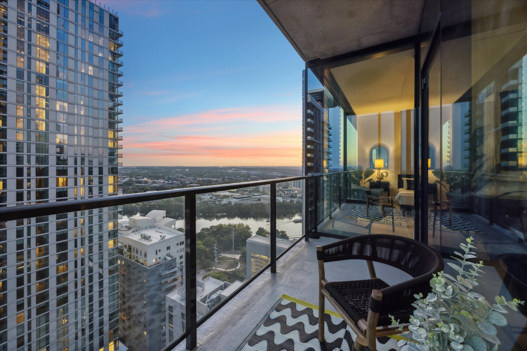 610 Davis Street, Unit 3102 Austin, TX 78701 - Photo 23 of 40 a view of a balcony with chairs