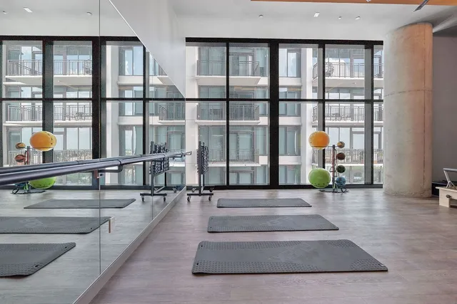 $6,395 | 610 Davis Street, Unit 3102, Austin, TX 78701