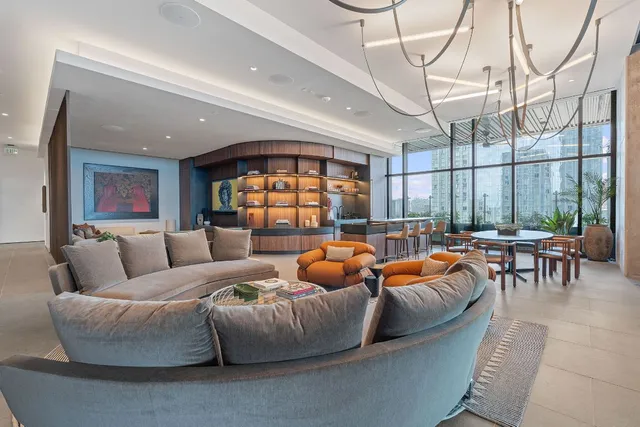 $6,395 | 610 Davis Street, Unit 3102, Austin, TX 78701