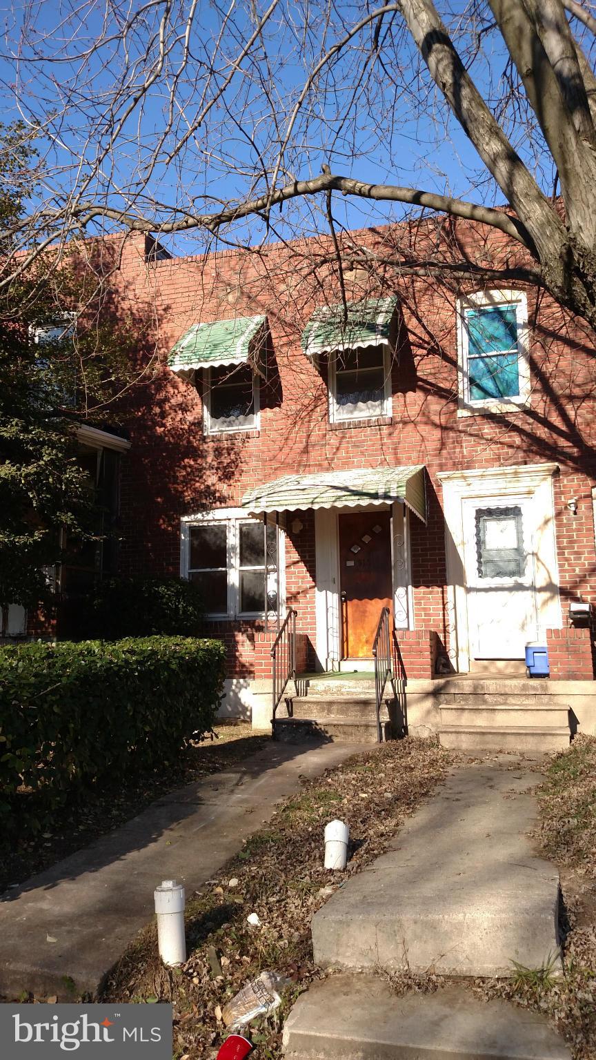 510 Bridgeview Road Baltimore, MD 21225 - Photo 2 of 11 Exterior (Front)