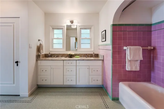 $2,399,000 | 2160 Loma Vista Street, Pasadena, CA 91104