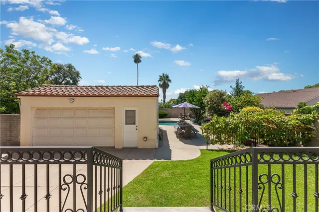 $2,399,000 | 2160 Loma Vista Street, Pasadena, CA 91104