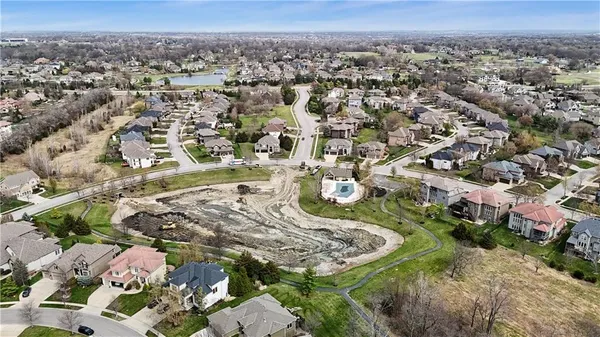 $815,000 | 11001 West 163rd Court, Overland Park, KS 66221