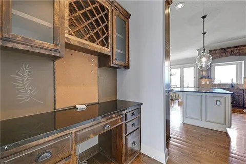 $815,000 | 11001 West 163rd Court, Overland Park, KS 66221