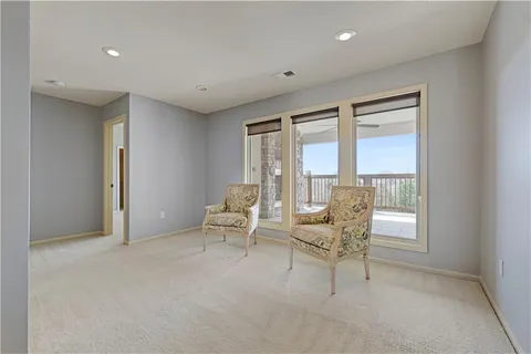 $815,000 | 11001 West 163rd Court, Overland Park, KS 66221