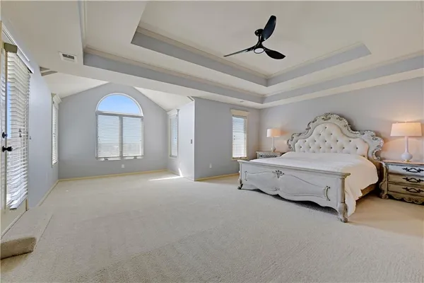 $815,000 | 11001 West 163rd Court, Overland Park, KS 66221