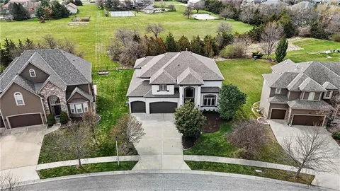 $815,000 | 11001 West 163rd Court, Overland Park, KS 66221