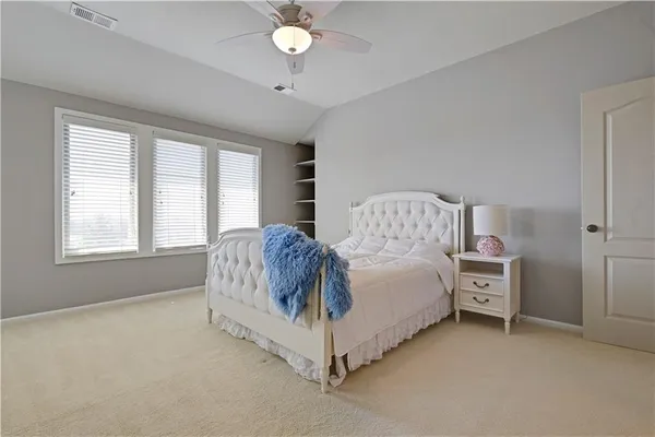 $815,000 | 11001 West 163rd Court, Overland Park, KS 66221