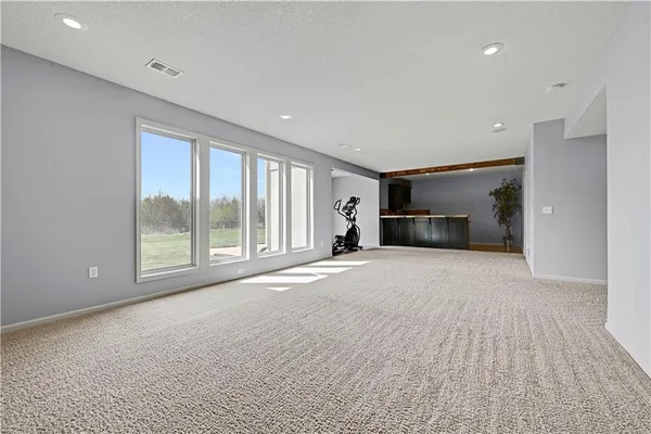 $815,000 | 11001 West 163rd Court, Overland Park, KS 66221