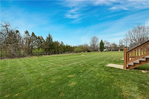 $815,000 | 11001 West 163rd Court, Overland Park, KS 66221