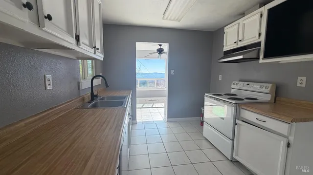 $380,000 | 27231-27239 Oriole Drive, Willits, CA 95490