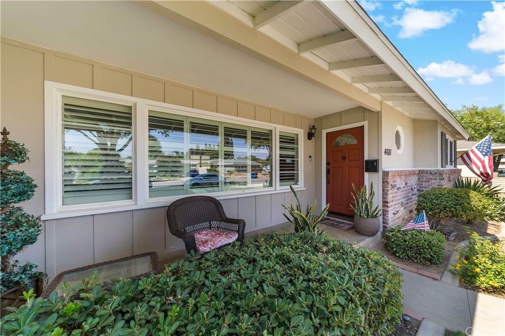 4681 Edgewood Place Riverside, CA 92506 - Photo 12 of 42