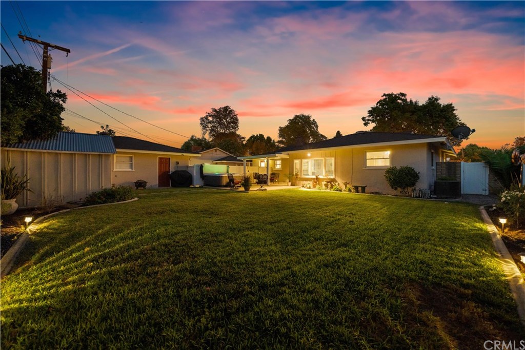 4681 Edgewood Place Riverside, CA 92506 - Photo 4 of 42