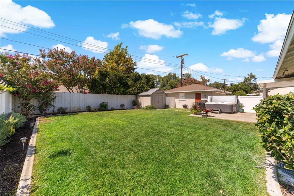 4681 Edgewood Place Riverside, CA 92506 - Photo 34 of 42