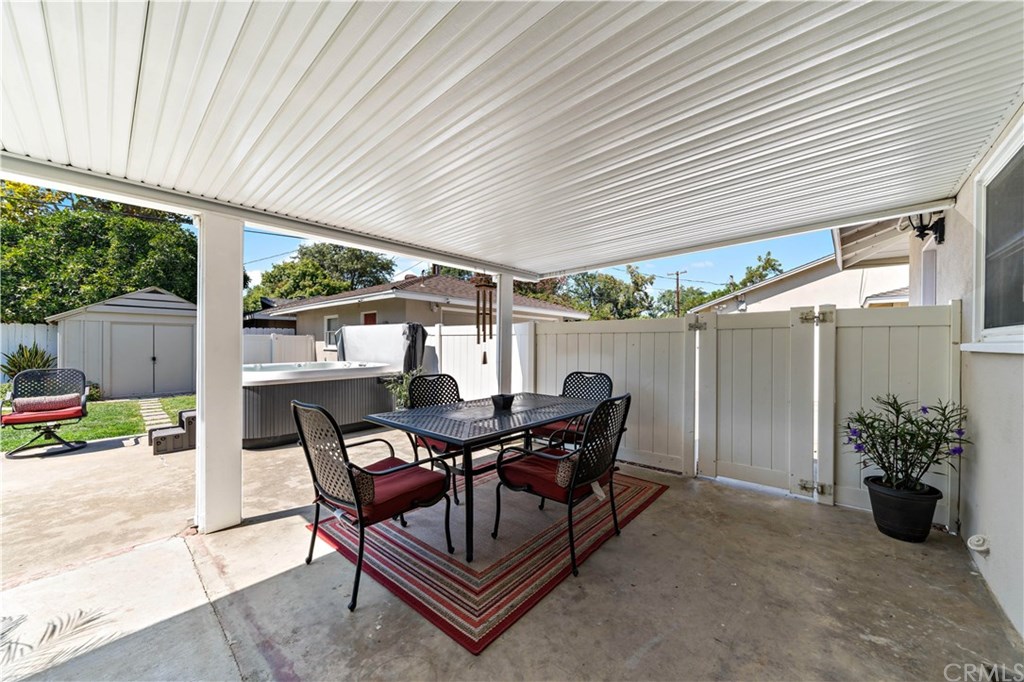 4681 Edgewood Place Riverside, CA 92506 - Photo 38 of 42