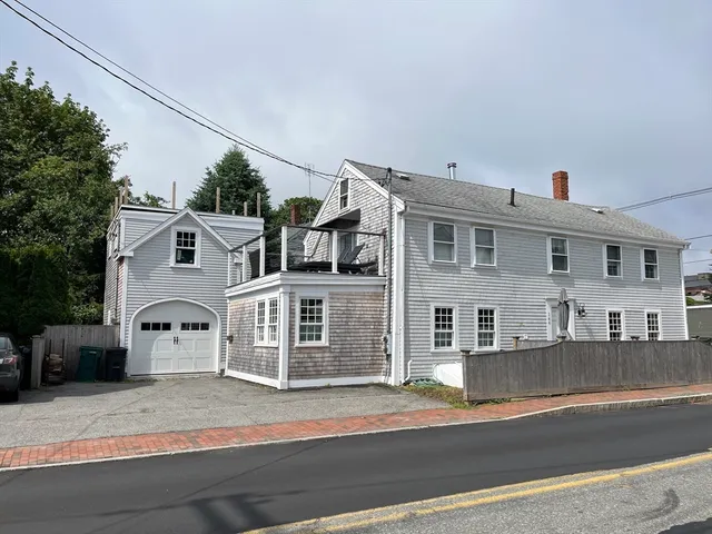 $765,000 | 164 Water Street, Unit A, Newburyport, MA 01950