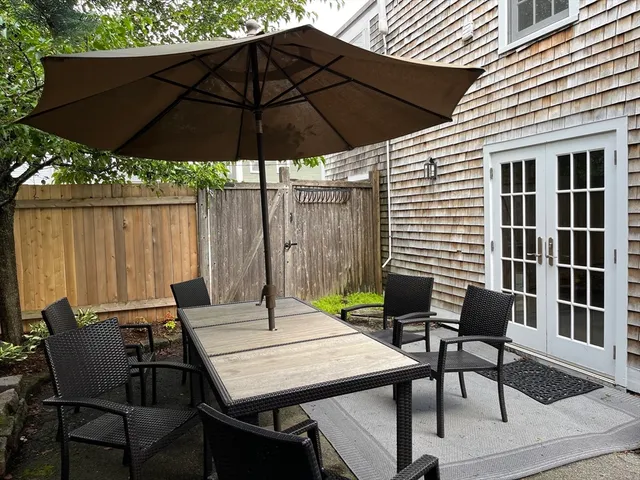 $765,000 | 164 Water Street, Unit A, Newburyport, MA 01950