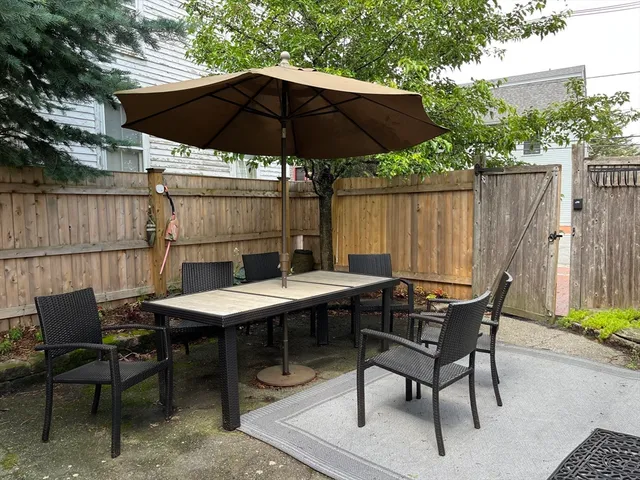 $765,000 | 164 Water Street, Unit A, Newburyport, MA 01950