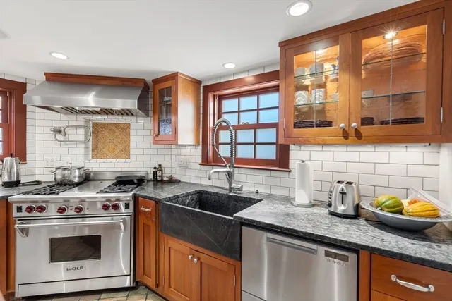 $765,000 | 164 Water Street, Unit A, Newburyport, MA 01950