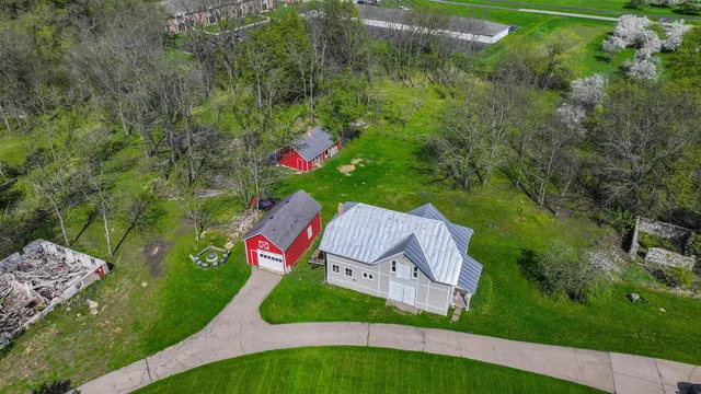 $610,000 | E3192 Apple Tree Lane, Waupaca, WI 54981