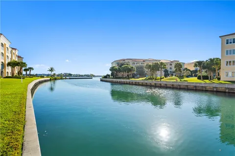 $380,000 | 6 Harbour Isle Drive East, Unit 103, Hutchinson Island, FL 34949