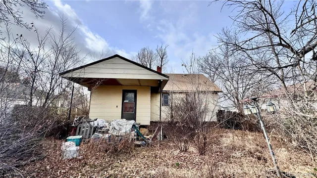 $125,000 | 566 Bent Avenue, Akron, CO 80720
