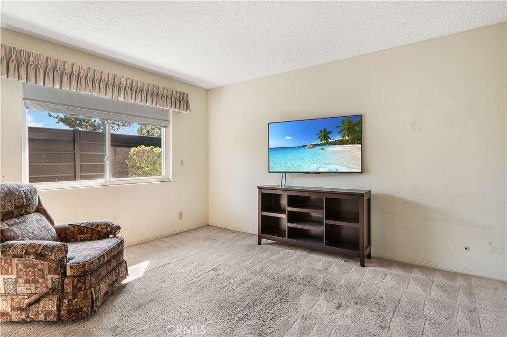 1423 La Canada Drive Brea, CA 92821 - Photo 27 of 43 an empty room with furniture and window