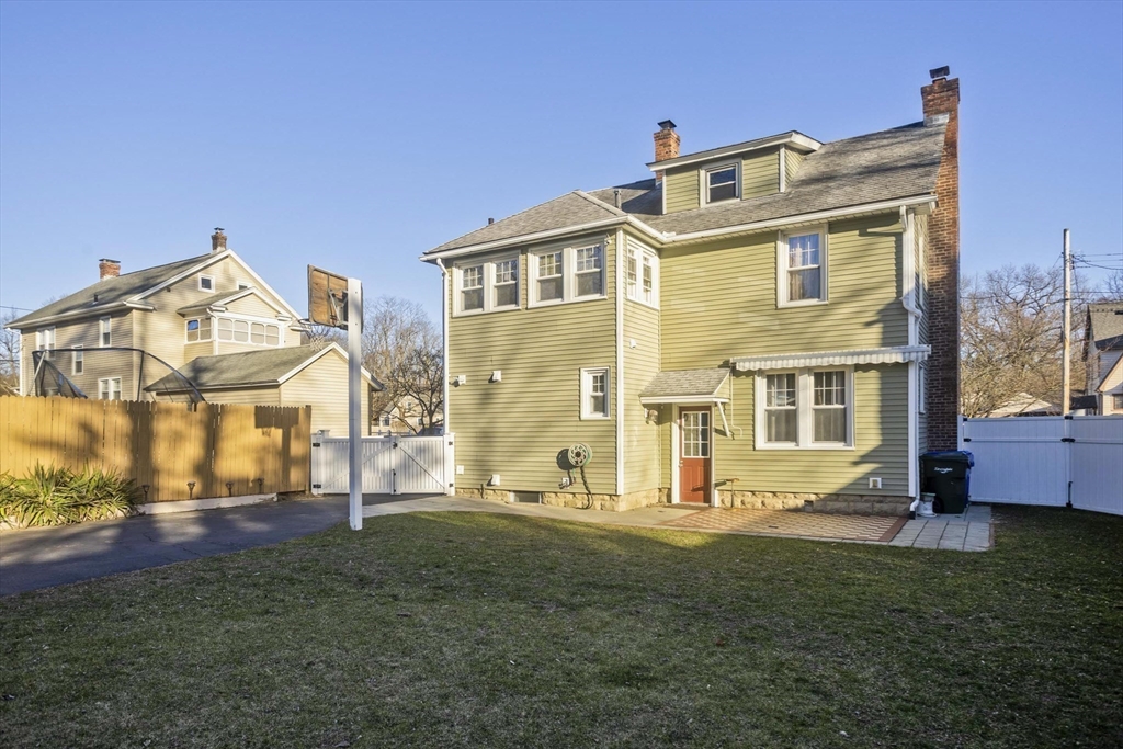 16 Athol Street Springfield, MA 01107 - Photo 28 of 31 Gallery Image 28
