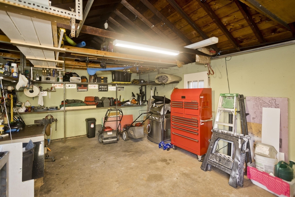 16 Athol Street Springfield, MA 01107 - Photo 31 of 31 Gallery Image 31