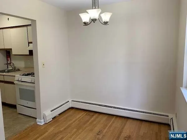 $1,850 | 208 Washington Drive, Ramsey, NJ 07446