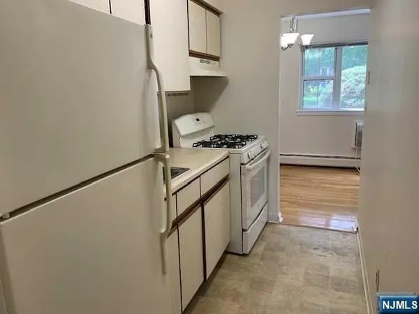 $1,850 | 208 Washington Drive, Ramsey, NJ 07446