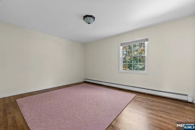 $14,985 | 23 Pike Street, Alpine, NJ 07620