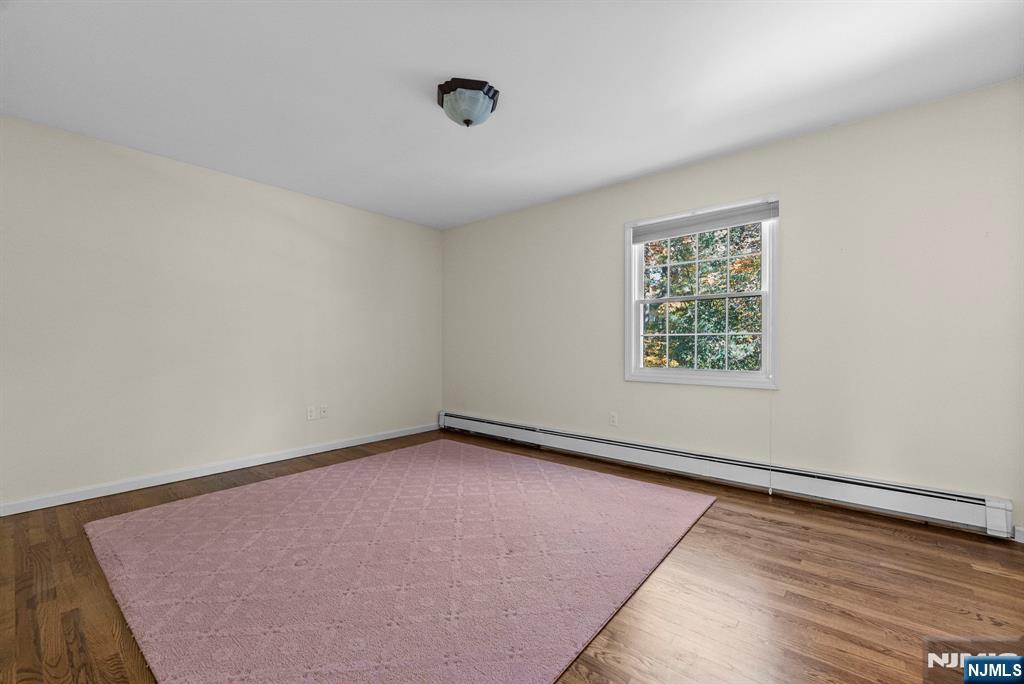 23 Pike Street Alpine, NJ 07620 - Photo 34 of 45