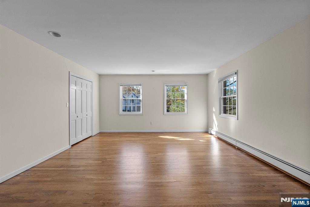 23 Pike Street Alpine, NJ 07620 - Photo 39 of 45