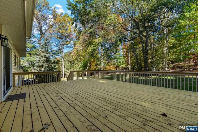 $14,985 | 23 Pike Street, Alpine, NJ 07620