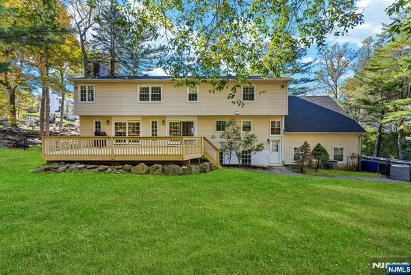 $14,985 | 23 Pike Street, Alpine, NJ 07620