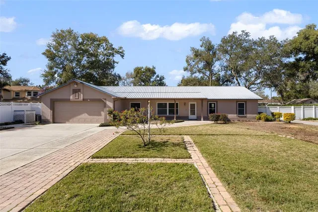 $499,950 | 402 Wedgefield Place, Brandon, FL 33510