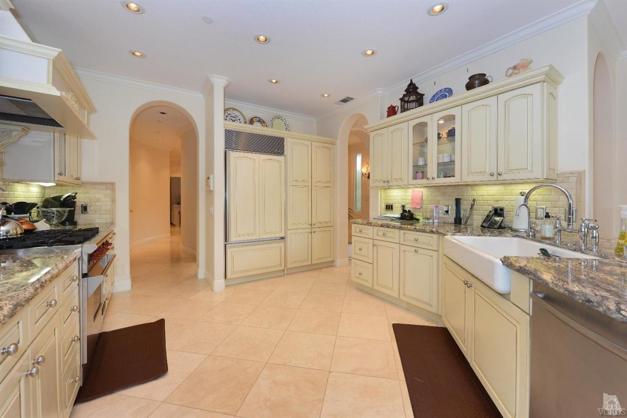 5036 Amalfi Way Oxnard, CA 93035 - Photo 9 of 30 Additional Photo