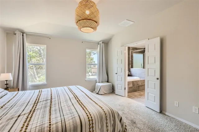 $2,350 | 21501 Stampede Trail, Lago Vista, TX 78645