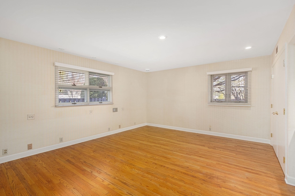 45 Archer Street Fall River, MA 02720 - Photo 26 of 42