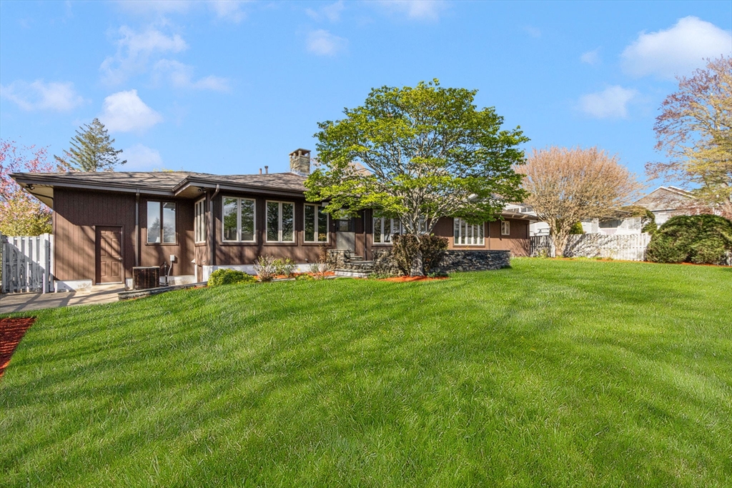 45 Archer Street Fall River, MA 02720 - Photo 4 of 42