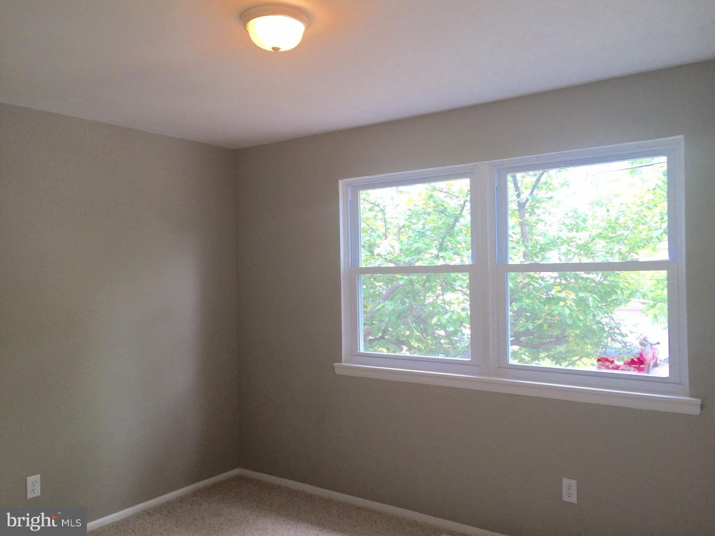 1867 Garth Road Philadelphia, PA 19116 - Photo 11 of 25 Gallery Image 11