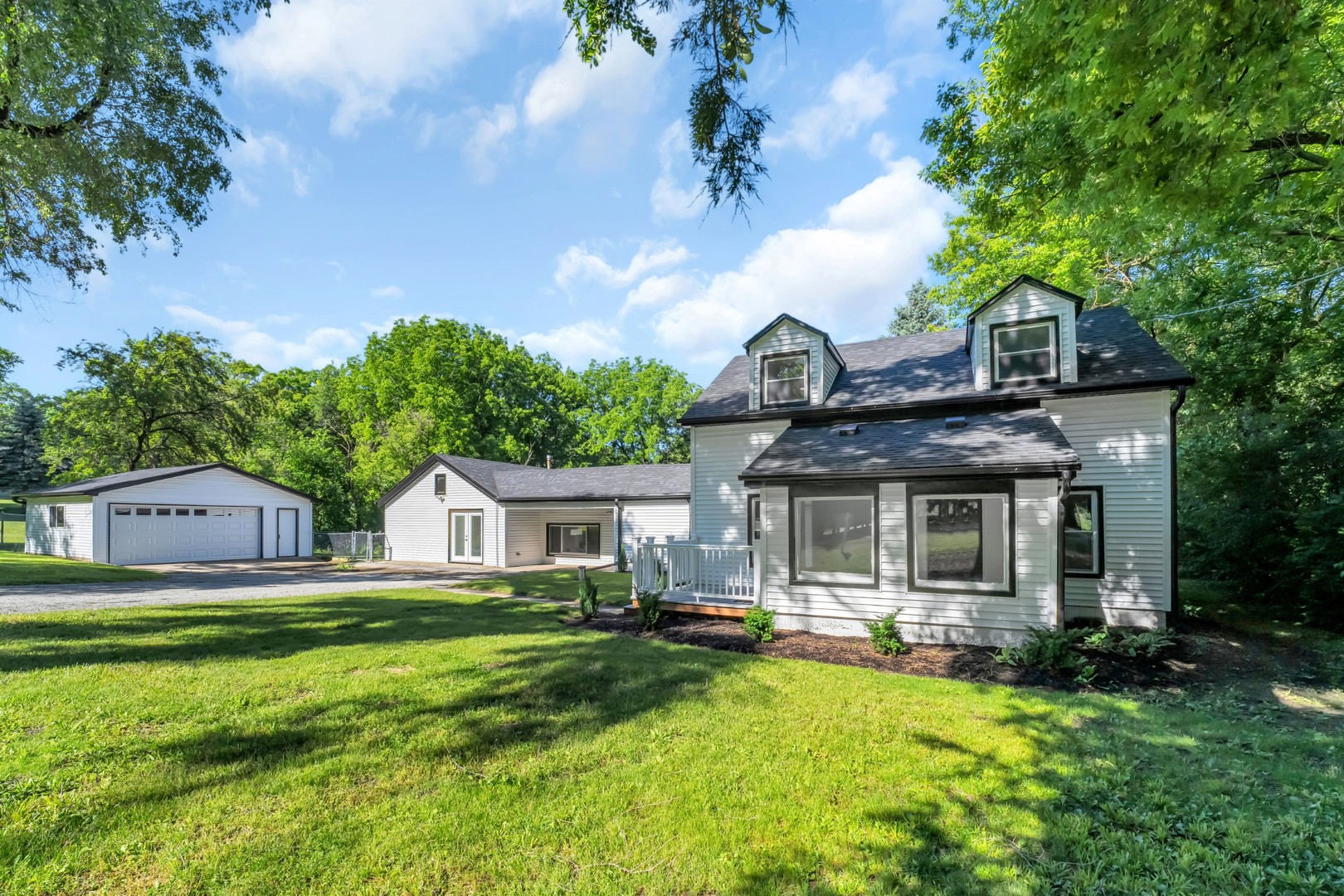 27283 West Nippersink Road Ingleside, IL 60041 - Photo 3 of 68